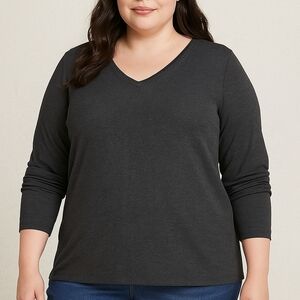 Amazon Essentials Women’s V-Neck Long Sleeve Shirt – Size 18W (XXL)